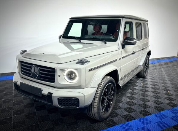 Mercedes Benz G500 AMG - Image 8