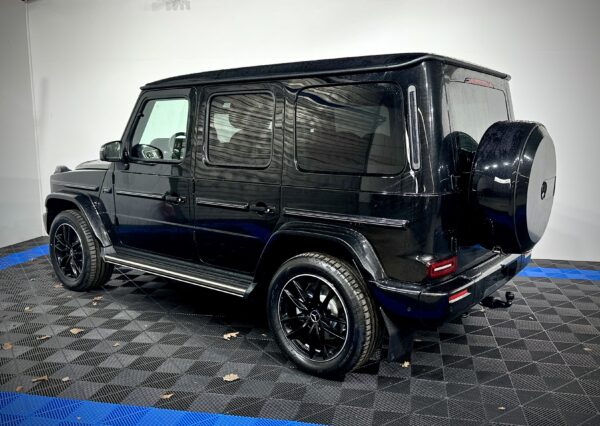 Mercedes Benz G450 AMG - Image 15