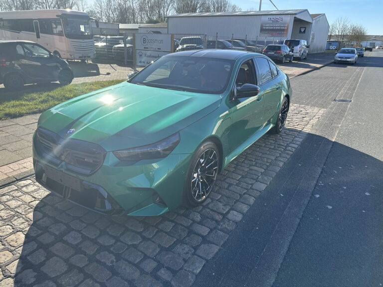 BMW M5, 2025 (1)