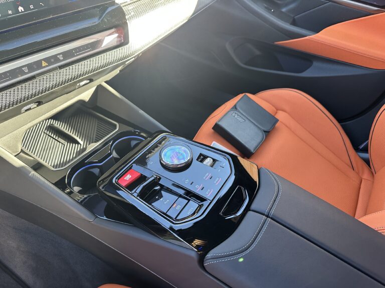 BMW M5, 2025 (14)