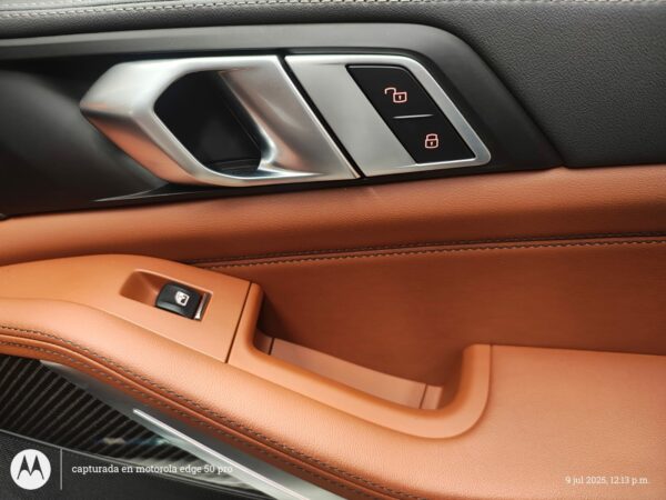 BMW X5 M60i, 4,4l/V8, 530Hp, Factory Armored VR6 2025 - Image 12