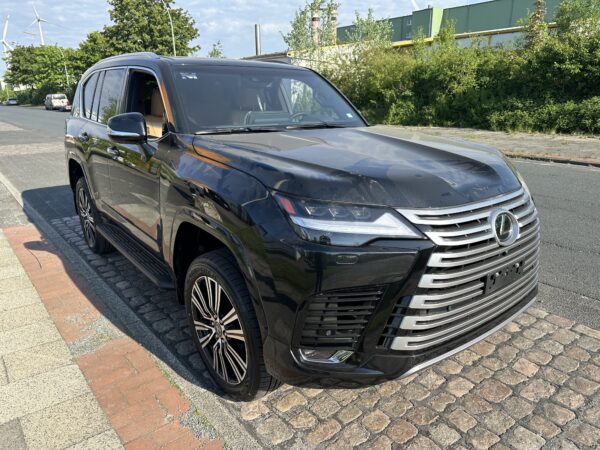 Lexus LX600 Luxury NEW