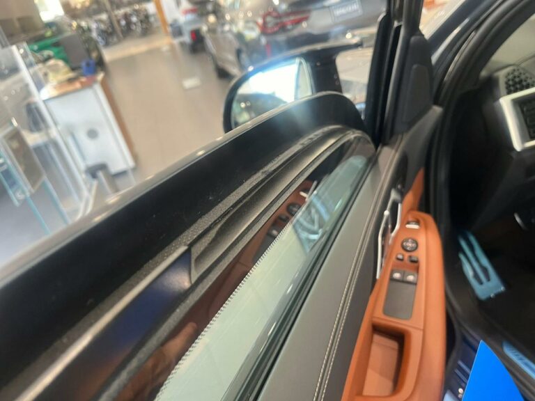 BMW X5 M60i VR6 (8)