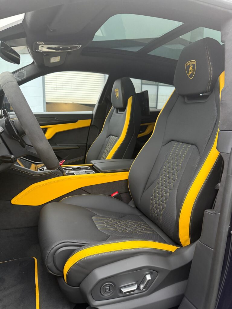 Lamborghini Urus 2025 15
