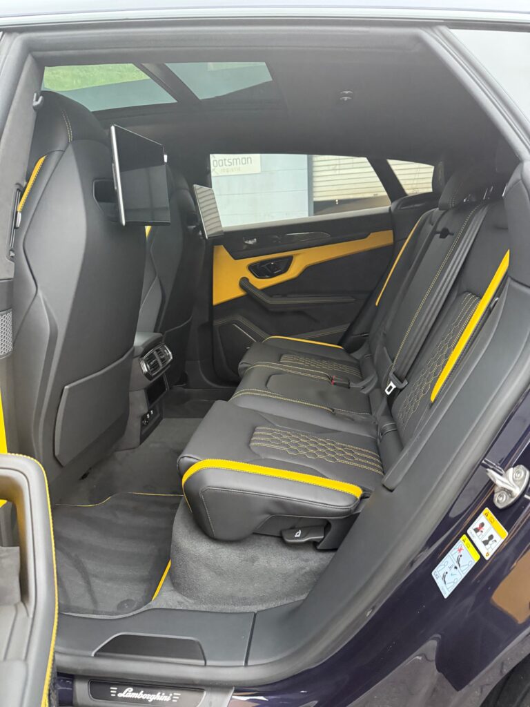 Lamborghini Urus 2025 19