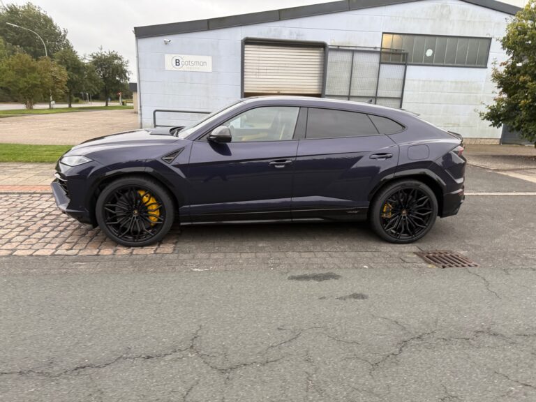 Lamborghini Urus 2025 3