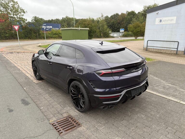 Lamborghini Urus 2025 4