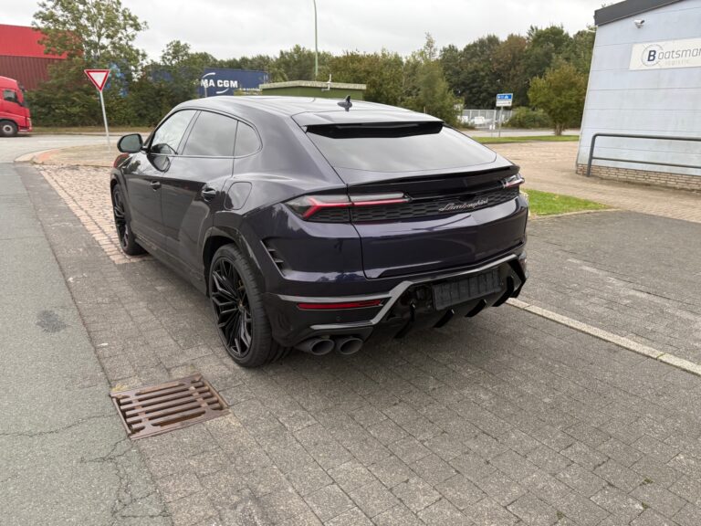 Lamborghini Urus 2025 5