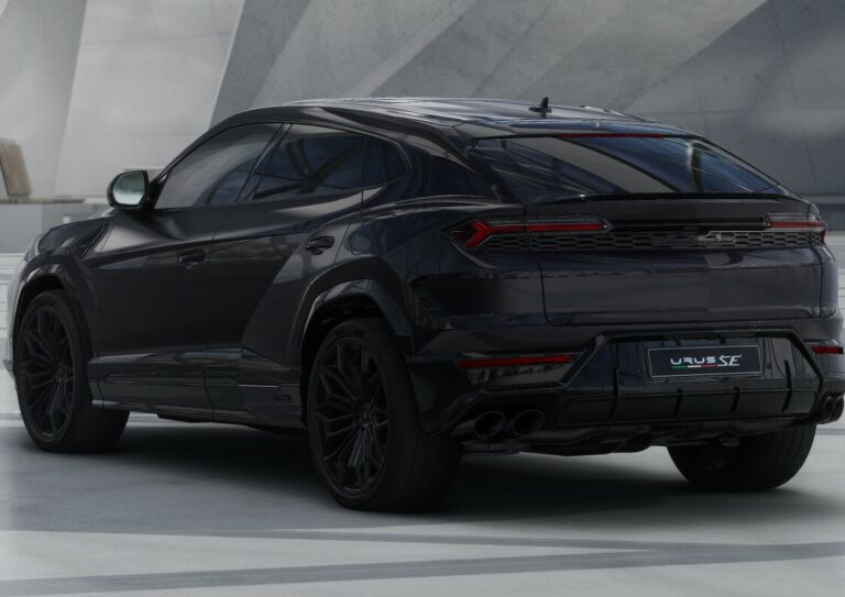 Lamborghini Urus Viola Galaxias 4
