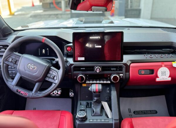 Toyota Tacoma TRD PRO 2025, NEW - Image 6