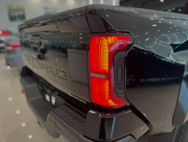 Toyota Tacoma TRD PRO 2025, NEW - Image 4
