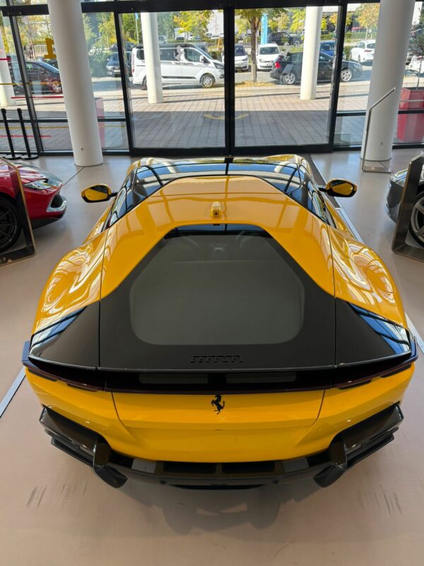 Ferrari 12 Cilindri 2025 NEW - Image 6