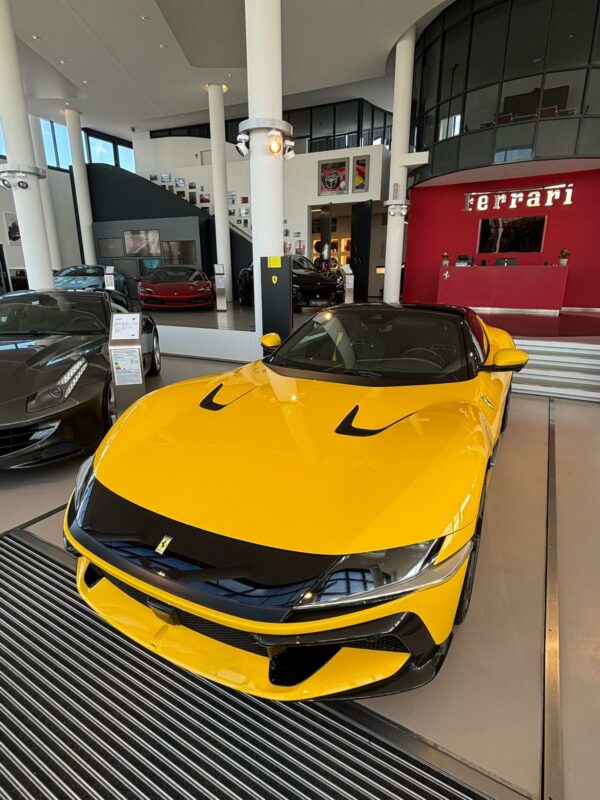 Ferrari 12 Cilindri 2025 NEW - Image 7