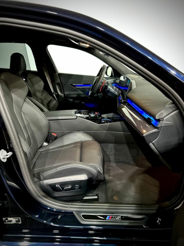 BMW M5 2025, NEW (Copy) - Image 13