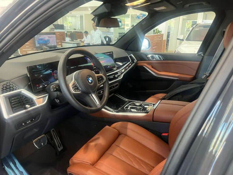 BMW X5 M60i VR6 (5)