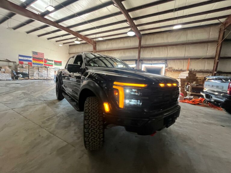 Raptor R V8 2025 4