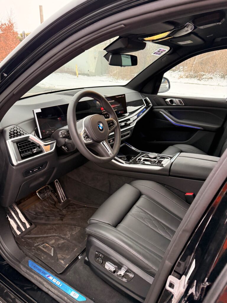 BMW X5 armored 2025 (17)