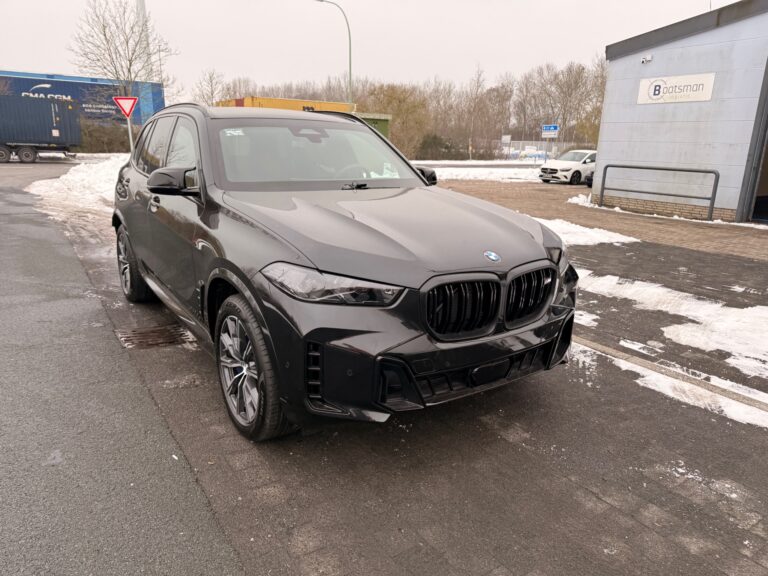 BMW X5 armored 2025 (2)