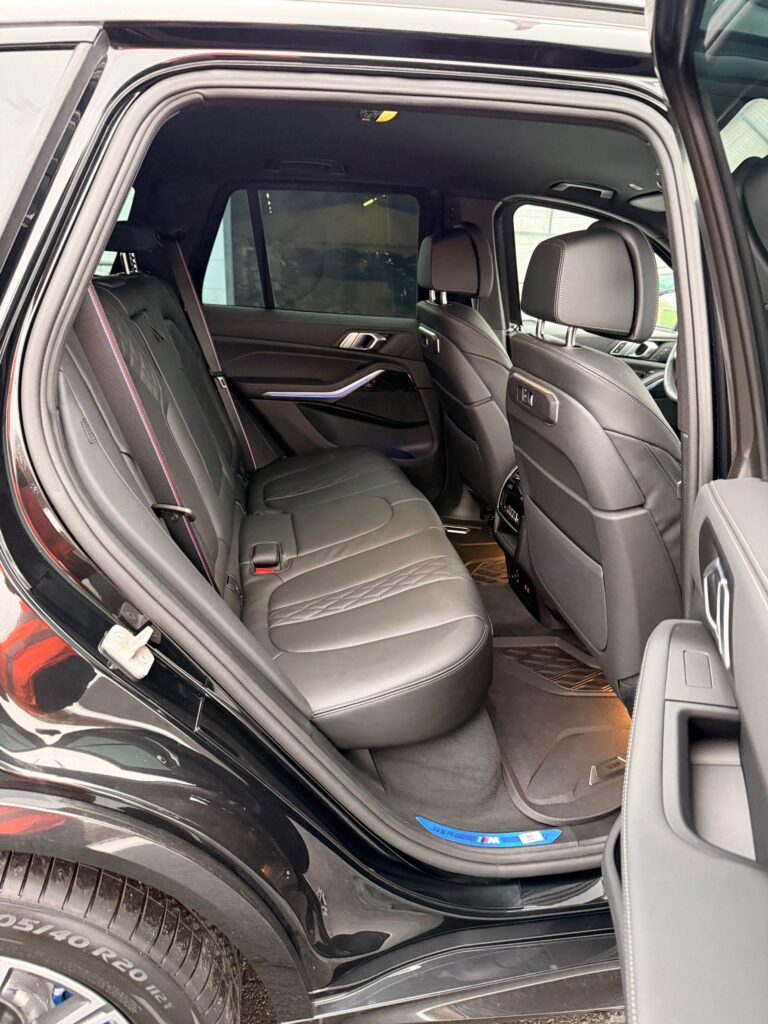 BMW X5 armored 2025 (25)
