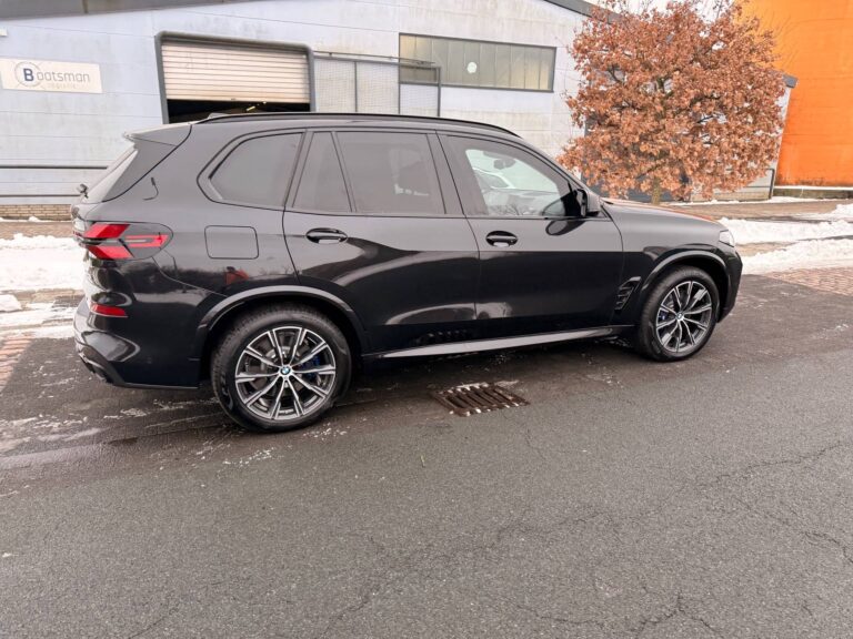BMW X5 armored 2025 (4)