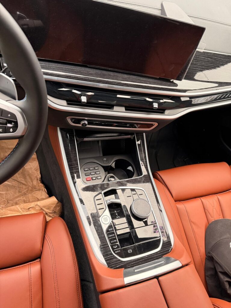 BMWX5 VR6 - 2025 (13)