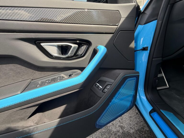 URUS SE 2026 7A